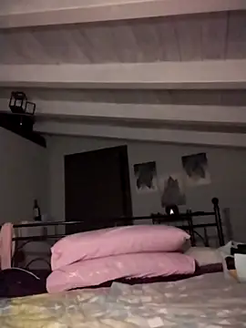 divinaerotica online show from 25, 3, 2026