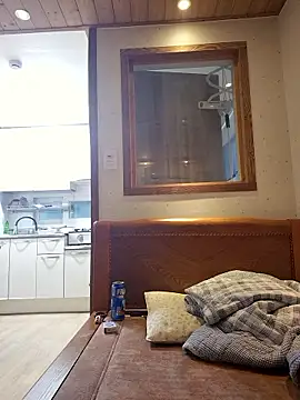 Tyyyggjju online show from 28, 11, 2025