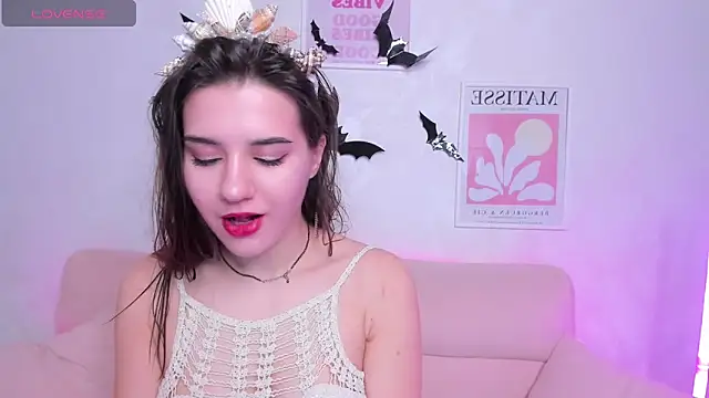 Snapshot of Sweetie_Catt chatting on 31, 10, 2025 Sweetie Catt online show from 31, 10, 2025