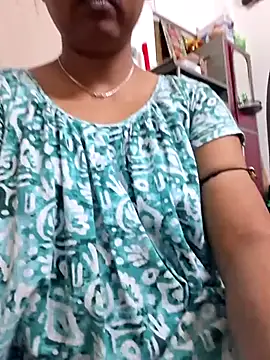 Snapshot of Cute_Jiyaa chatting on 14, 1, 2026 Cute Jiyaa online show from 14, 1, 2026