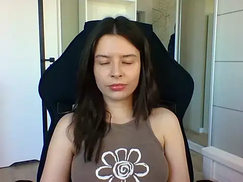 LariceSexy online show from 1, 4, 2026