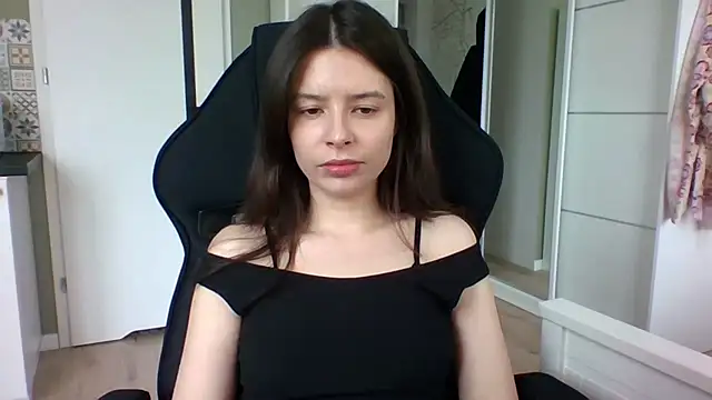 LariceSexy online show from 16, 4, 2026