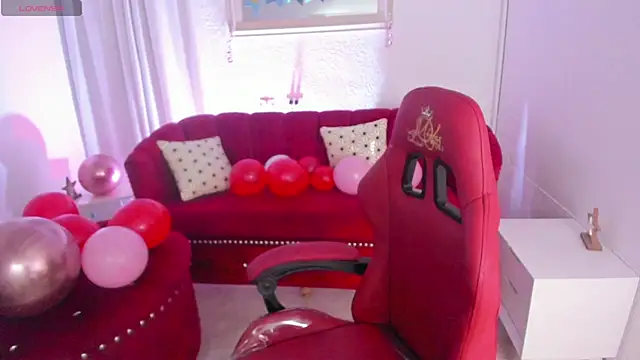 Snapshot of miss_isabella_m chatting on 21, 3, 2025 miss isabella m online show from 21, 3, 2025