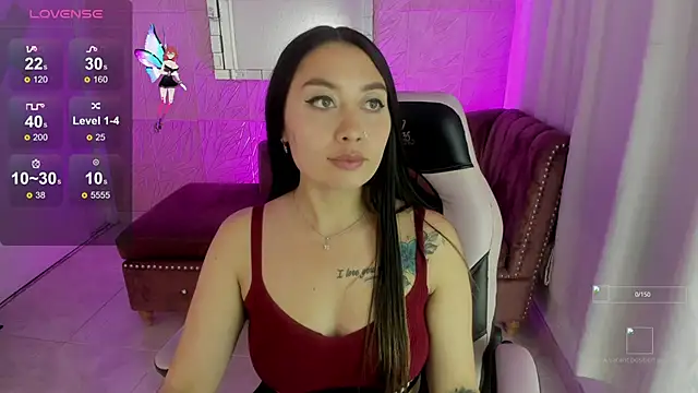 Snapshot of miss_isabella_m chatting on 8, 10, 2025 miss isabella m online show from 8, 10, 2025