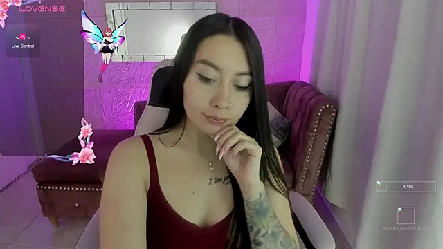 Snapshot of miss_isabella_m chatting on 6, 11, 2025 miss isabella m online show from 6, 11, 2025