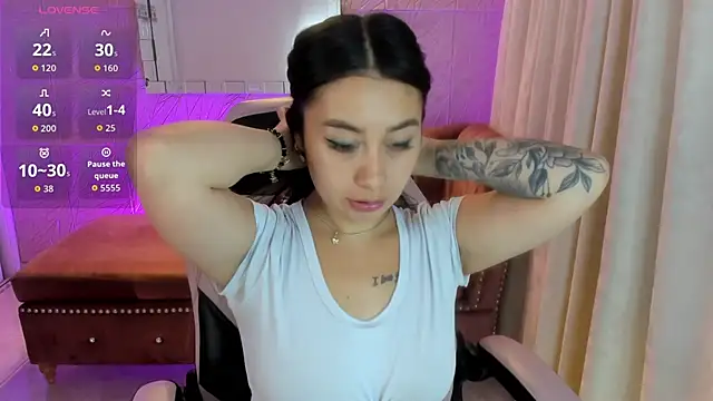 Snapshot of miss_isabella_m chatting on 20, 2, 2026 miss isabella m online show from 20, 2, 2026