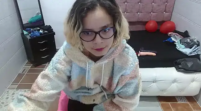 Snapshot of Ariasmithog chatting on 23, 2, 2025 Ariasmithog online show from 23, 2, 2025