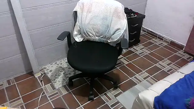 Snapshot of Ariasmithog chatting on 17, 3, 2025 Ariasmithog online show from 17, 3, 2025