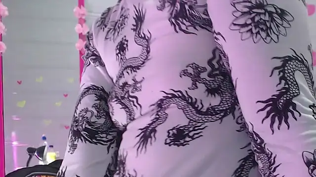 Snapshot of Ariasmithog chatting on 11, 11, 2025 Ariasmithog online show from 11, 11, 2025