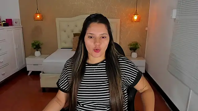 Snapshot of Hadley_ chatting on 2, 6, 2026 Hadley online show from 2, 6, 2026