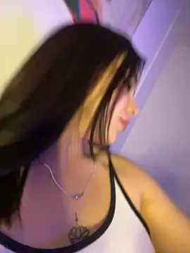 Snapshot of eileensophi chatting on 8, 2, 2025 eileensophi online show from 8, 2, 2025