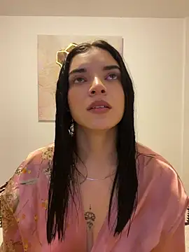 Snapshot of eileensophi chatting on 9, 9, 2025 eileensophi online show from 9, 9, 2025