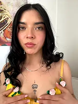 Snapshot of eileensophi chatting on 26, 9, 2025 eileensophi online show from 26, 9, 2025