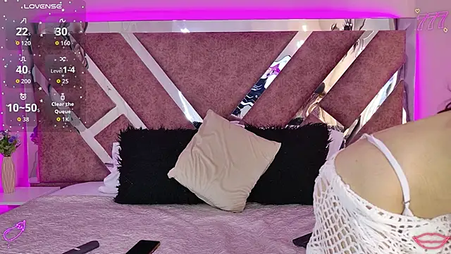 Snapshot of CandyLuxury__ chatting on 31, 3, 2026 CandyLuxury online show from 31, 3, 2026