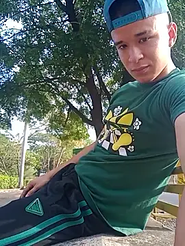 arevalo1124 online show from 16, 9, 2025