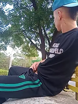 arevalo1124 online show from 17, 9, 2025