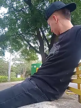 arevalo1124 online show from 20, 9, 2025