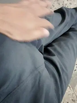 Snapshot of suggest121 chatting on 22, 3, 2025 suggest121 online show from 22, 3, 2025