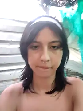 Snapshot of Maiden-Hot chatting on 4, 2, 2025 Maiden-Hot online show from 4, 2, 2025