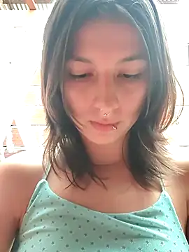 Maiden-Hot online show from 23, 11, 2025