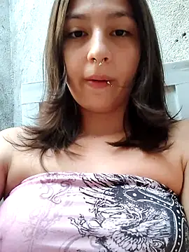 Maiden-Hot online show from 4, 3, 2026