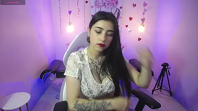 Snapshot of Adri_Gomez_ chatting on 13, 3, 2025 Adri Gomez online show from 13, 3, 2025