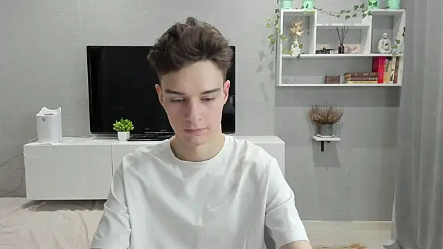 avegothy- online show from 3, 2, 2025