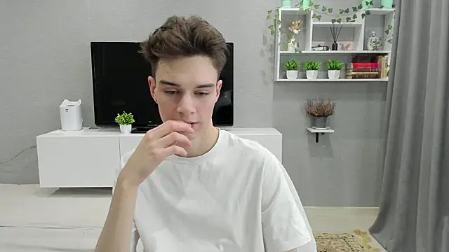 avegothy- online show from 12, 2, 2025