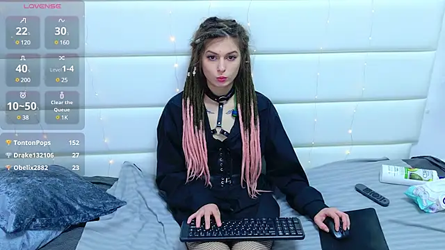 Snapshot of AnTikaMy chatting on 7, 3, 2025 AnTikaMy online show from 7, 3, 2025