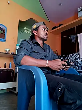 bigcock thick online show from 5, 3, 2025