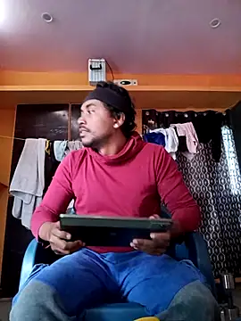 bigcock thick online show from 3, 12, 2025