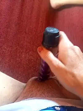 baixinhainsaciavel23 online show from 18, 9, 2025