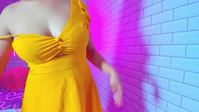 Snapshot of NAUGHTY_ALANA_ chatting on 7, 3, 2025 NAUGHTY ALANA online show from 7, 3, 2025
