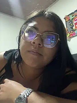 viccky vick online show from 26, 2, 2025