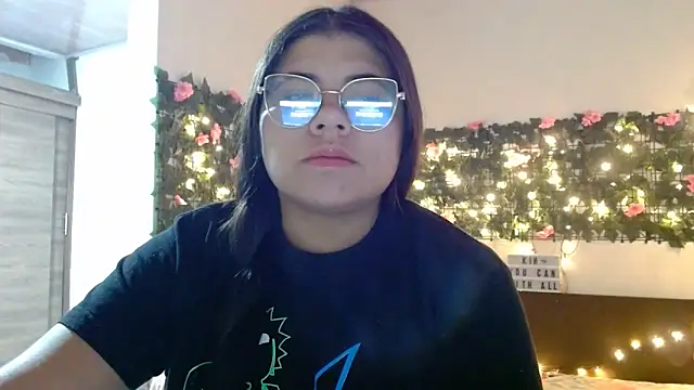 viccky vick online show from 19, 11, 2025