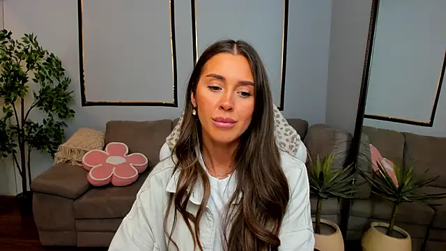 Anya-Ray online show from 27, 4, 2026