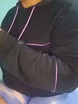 Snapshot of alexandraluv chatting on 17, 9, 2025 alexandraluv online show from 17, 9, 2025