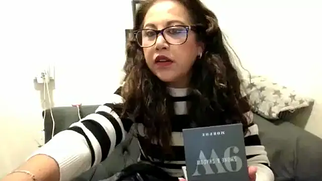 Snapshot of MirandaLatinaLovely chatting on 11, 1, 2026 MirandaLatinaLovely online show from 11, 1, 2026