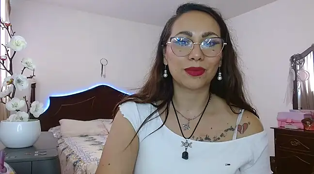 AloLovely  online show from 20, 3, 2025