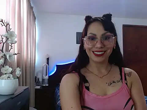 Snapshot of AloLovely_ chatting on 24, 3, 2026 AloLovely online show from 24, 3, 2026