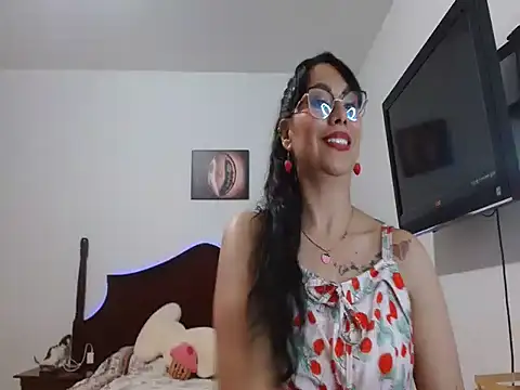 Snapshot of AloLovely_ chatting on 9, 5, 2026 AloLovely online show from 9, 5, 2026