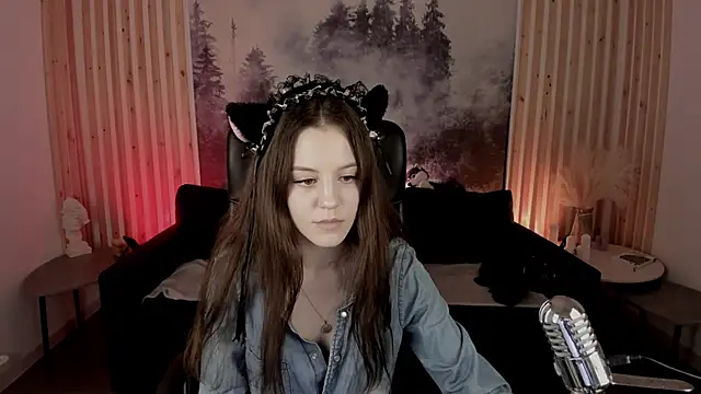 Snapshot of MilaStoyne chatting on 12, 2, 2025 MilaStoyne online show from 12, 2, 2025