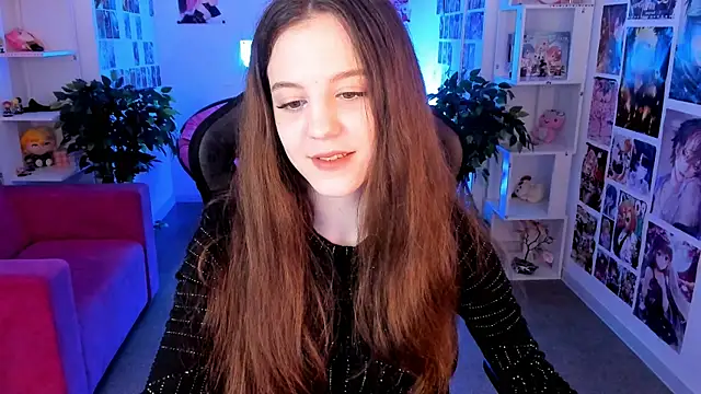 Snapshot of MilaStoyne chatting on 5, 3, 2025 MilaStoyne online show from 5, 3, 2025