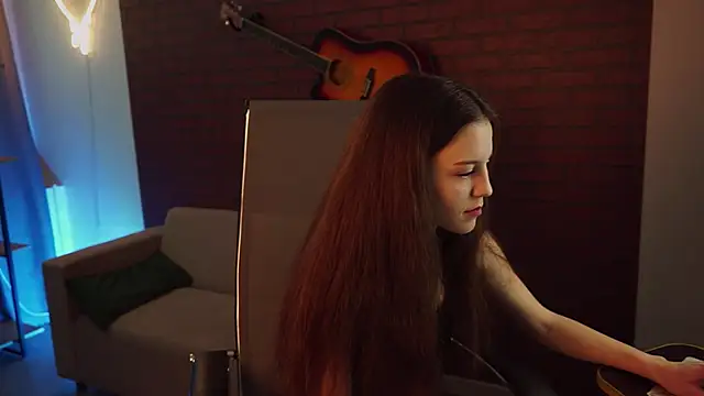 Snapshot of MilaStoyne chatting on 18, 3, 2025 MilaStoyne online show from 18, 3, 2025