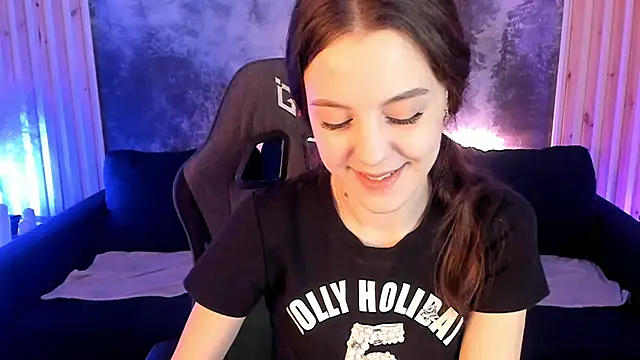 Snapshot of MilaStoyne chatting on 21, 3, 2025 MilaStoyne online show from 21, 3, 2025