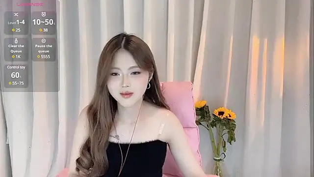 SylviaLing2007 online show from 18, 2, 2025