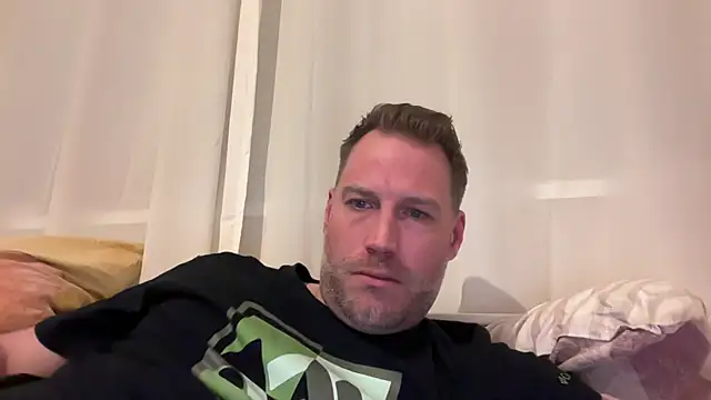 Christian87xxx online show from 6, 1, 2026