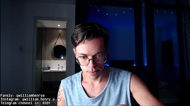 Snapshot of William_Henry_ chatting on 20, 11, 2025 William Henry online show from 20, 11, 2025