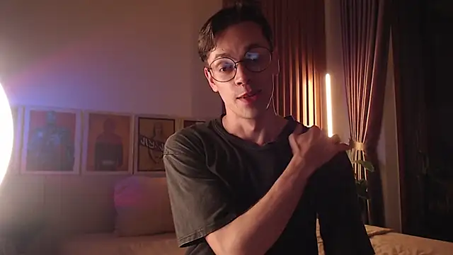 Snapshot of William_Henry_ chatting on 27, 2, 2026 William Henry online show from 27, 2, 2026