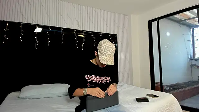 marcuscollins1  online show from 5, 2, 2026